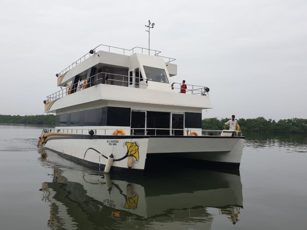 Sunset And Sundowner River Cruise Tour on Mandovi