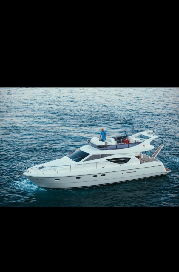 Ferretti 460 AC